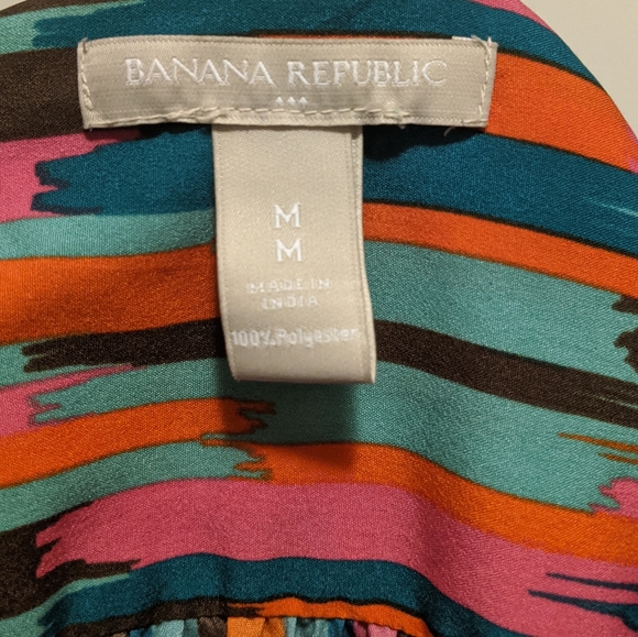 Banana Republic sleeveless blouse - Picture 5 of 5
